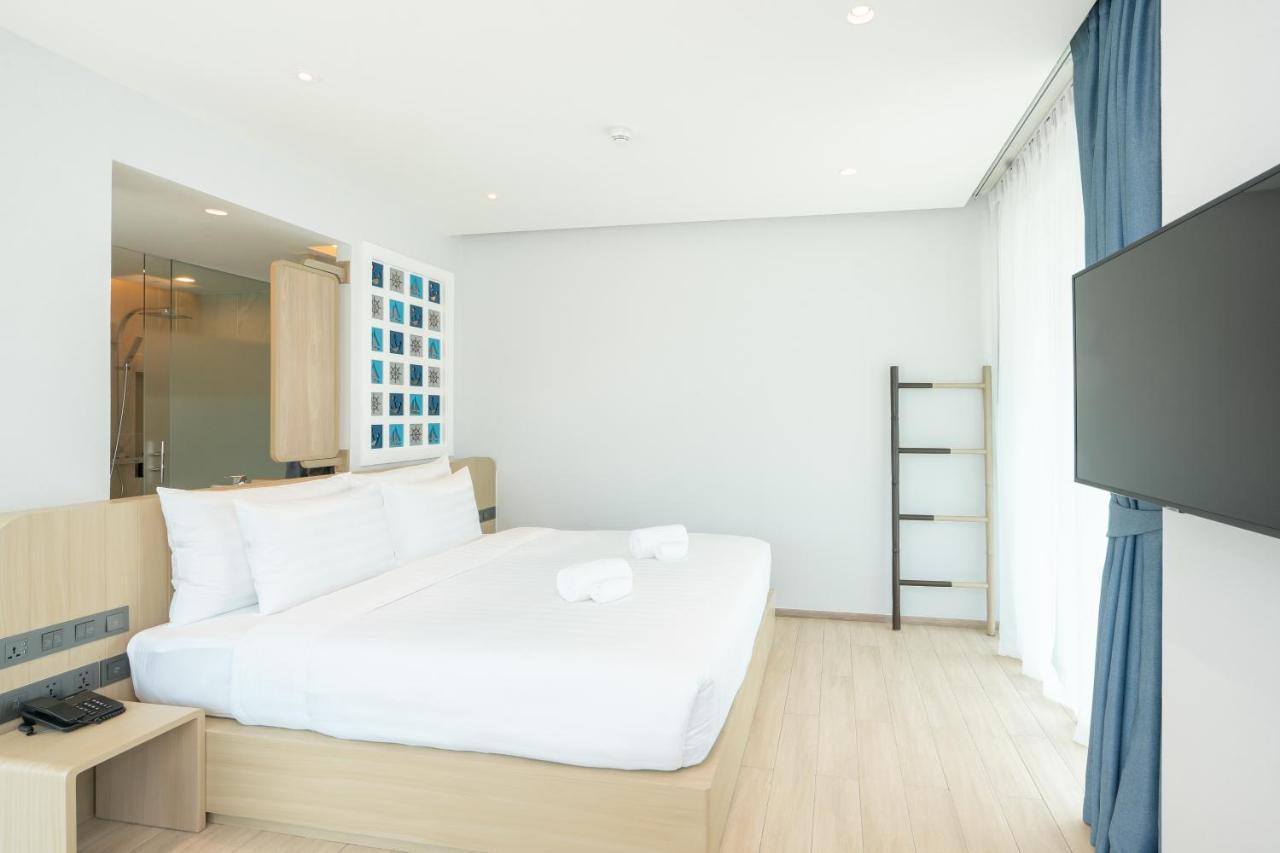Suite private jacuzzi pool